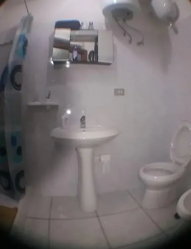 Monolocale 4 Posti Con Cucina E Parcheggio Gratuito * Candela